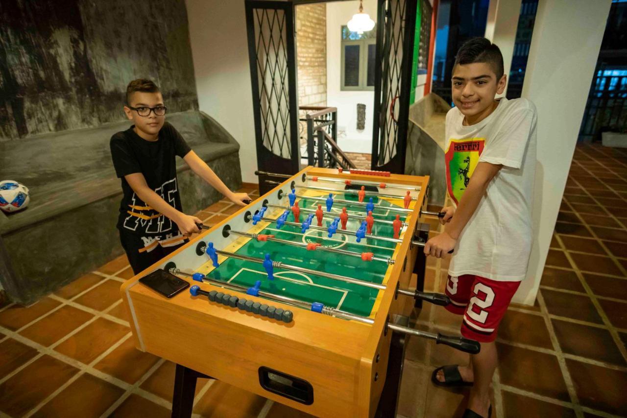 Brixia Cafe & Guest Bed & Breakfast Гале Екстериор снимка