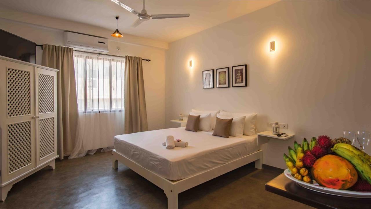 Brixia Cafe & Guest Bed & Breakfast Гале Екстериор снимка