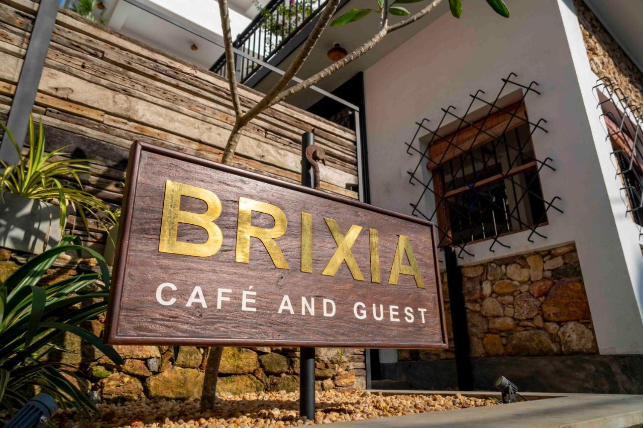Brixia Cafe & Guest Bed & Breakfast Гале Екстериор снимка